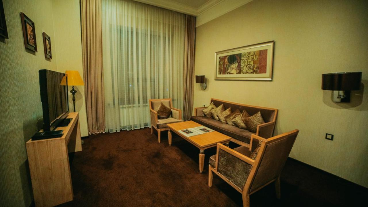 Jelsomino Boutique Hotel Nur-Sultan  Exterior photo